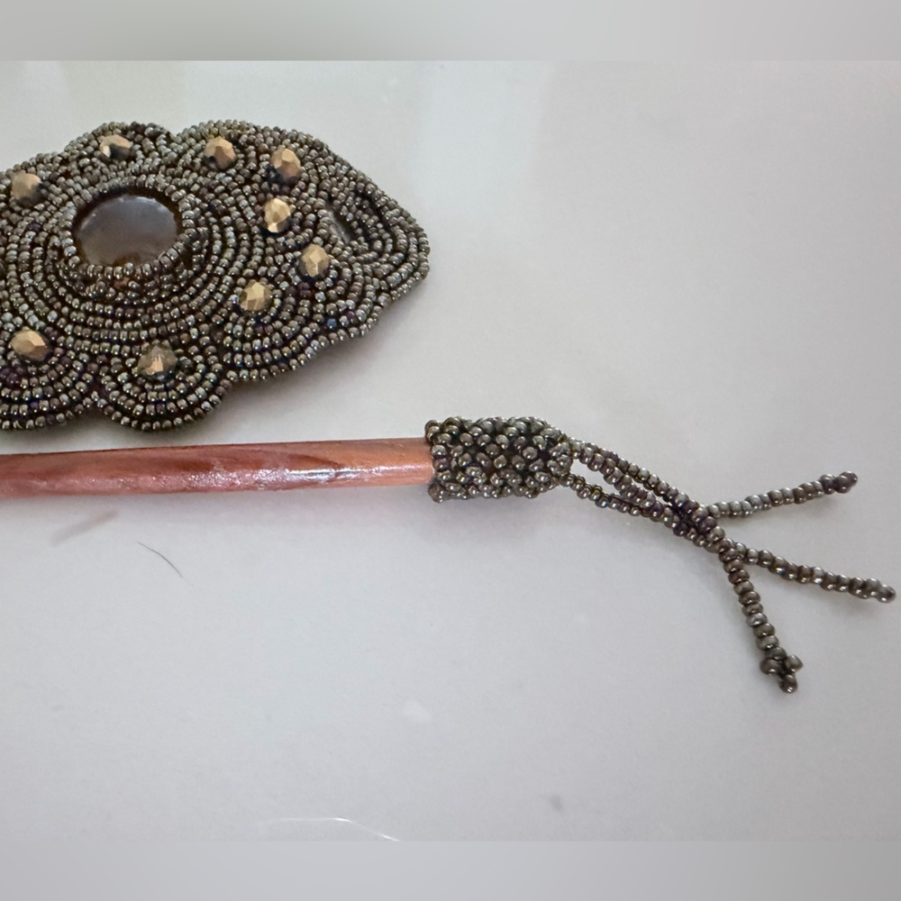 Espresso Beaded Hairpin Barrette with Gold Accents handmade by Indigenous Artist - Picture 6 of 6